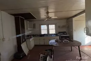 3133 Ed Bowman St, Morganton, NC 28655 - Photo 30