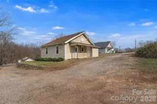 77 Archer St, Granite Falls, NC 28630 - Photo 4