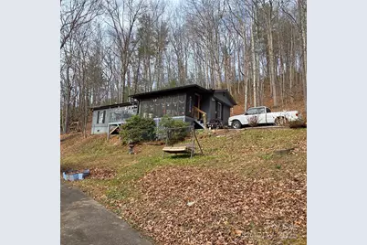 17 Shena Drive, Waynesville, NC 28785 - Photo 2