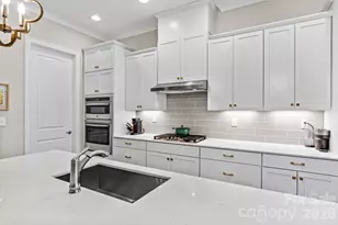 573 Oak Tree Rd, Mooresville, NC 28117 - Photo 6