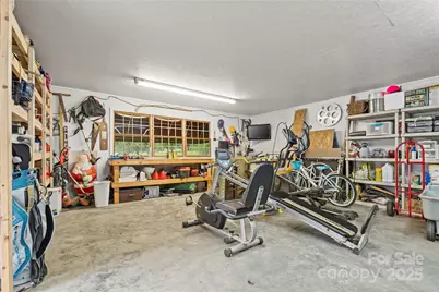 239 Golf Course Road, Maiden, NC 28650 - Photo 8