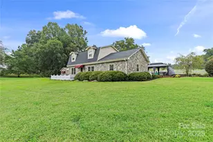 239 Golf Course Rd, Maiden, NC 28650 - Photo 1