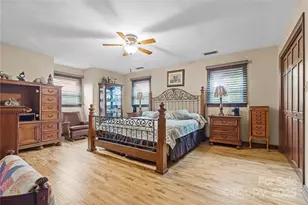 239 Golf Course Rd, Maiden, NC 28650 - Photo 32