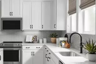 4324 Honeywalk Ln, Charlotte, NC 28278 - Photo 6