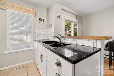 8240 Circle Tree Lane, Charlotte, NC 28277 - Photo 12