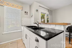 8240 Circle Tree Ln, Charlotte, NC 28277 - Photo 12