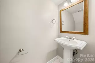 8240 Circle Tree Ln, Charlotte, NC 28277 - Photo 4