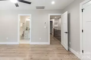 328 Bowditch St, Burnsville, NC 28714 - Photo 6