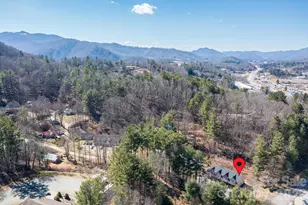 328 Bowditch St, Burnsville, NC 28714 - Photo 18