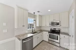 417 Oakleigh Ln, Oakboro, NC 28129 - Photo 2