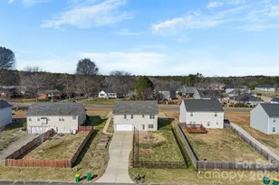 417 Oakleigh Ln, Oakboro, NC 28129 - Photo 4