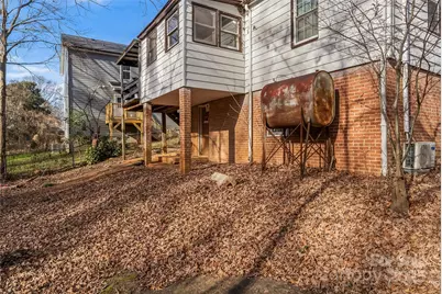 112 10th Avenue SE, Hickory, NC 28602 - Photo 4