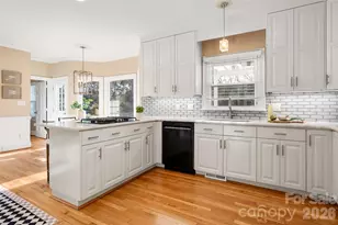 5512 Bellerive Ct, Charlotte, NC 28277 - Photo 18