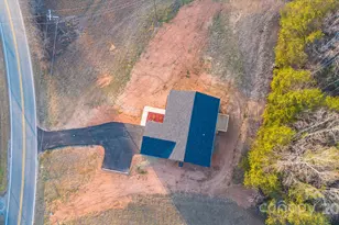 7315 Rhodhiss Rd, Connelly Springs, NC 28612 - Photo 22