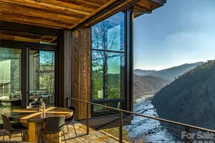 112 Moon Shadow Ln, Marshall, NC 28753 - Photo 10