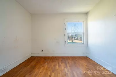 1922 Old Conover Startown Road, Newton, NC 28658 - Photo 6