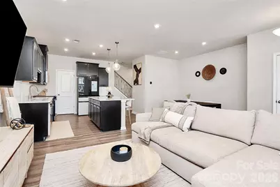 15333 Braid Meadow Drive, Charlotte, NC 28278 - Photo 4