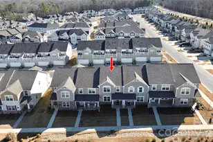 15333 Braid Mdw Dr, Charlotte, NC 28278 - Photo 2