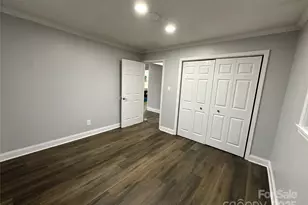 1011 Hull St, Statesville, NC 28677 - Photo 14