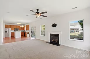 5006 Paddle Wheel Ln, Indian Trail, NC 28079 - Photo 2