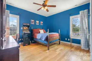 402 Golfview Ct SE, Lenoir, NC 28645 - Photo 22