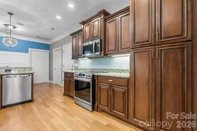 402 Golfview Court SE, Lenoir, NC 28645 - Photo 10