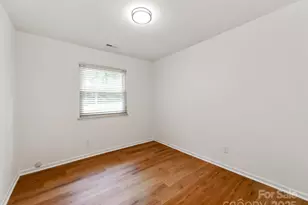 9026 Louvaine Dr, Charlotte, NC 28227 - Photo 20