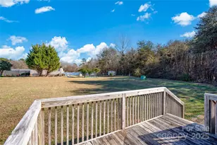 4586 Deal Rd, Claremont, NC 28610 - Photo 22