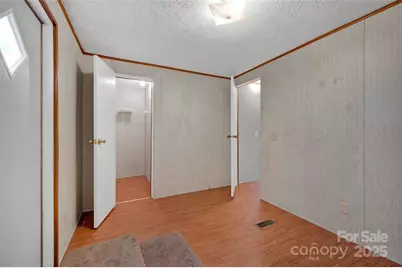 4586 Deal Road, Claremont, NC 28610 - Photo 18