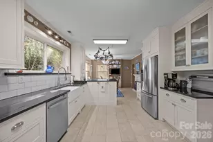 185 Macon Ave, Asheville, NC 28804 - Photo 16