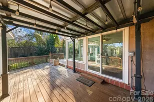 112 Sardis View Rd, Charlotte, NC 28211 - Photo 36