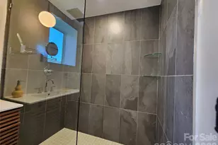 113 Hillside St, Canton, NC 28716 - Photo 34