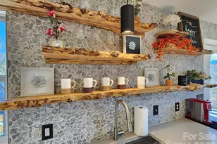 113 Hillside St, Canton, NC 28716 - Photo 12