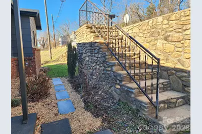 113 Hillside Street, Canton, NC 28716 - Photo 44