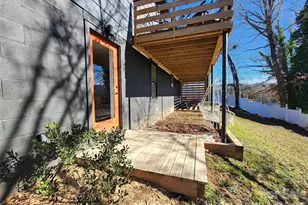 113 Hillside St, Canton, NC 28716 - Photo 6