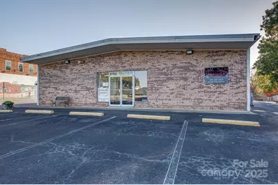 301 S Battleground Avenue, Kings Mountain, NC 28086 - Photo 2