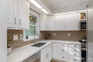 128 Camellia Way, Hendersonville, NC 28739 - Photo 14