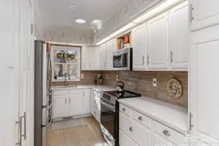 128 Camellia Way, Hendersonville, NC 28739 - Photo 12