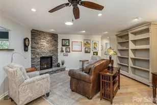 128 Camellia Way, Hendersonville, NC 28739 - Photo 8