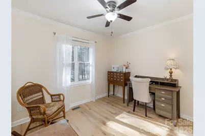 128 Camellia Way, Hendersonville, NC 28739 - Photo 22