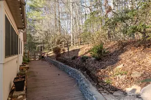 128 Camellia Way, Hendersonville, NC 28739 - Photo 32