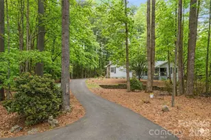 128 Camellia Way, Hendersonville, NC 28739 - Photo 30