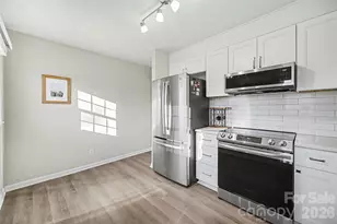 8001 Regent Park Ln, Charlotte, NC 28210 - Photo 6