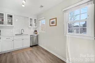 8001 Regent Park Ln, Charlotte, NC 28210 - Photo 8