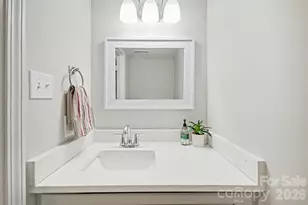 8001 Regent Park Ln, Charlotte, NC 28210 - Photo 16