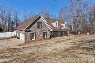 3216 Sage Dr, York, SC 29745 - Photo 2