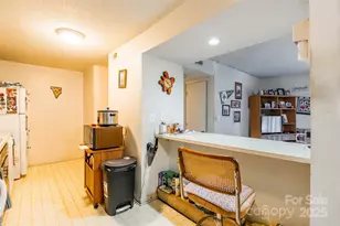 833 Farmhurst Dr, Charlotte, NC 28217 - Photo 8