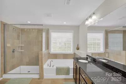 9208 Inverness Bay Road, Charlotte, NC 28278 - Photo 16
