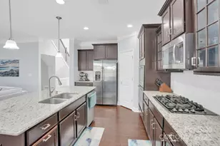 9208 Inverness Bay Rd, Charlotte, NC 28278 - Photo 8