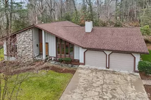 19 Hickory Ct Ln, Hendersonville, NC 28792 - Photo 38